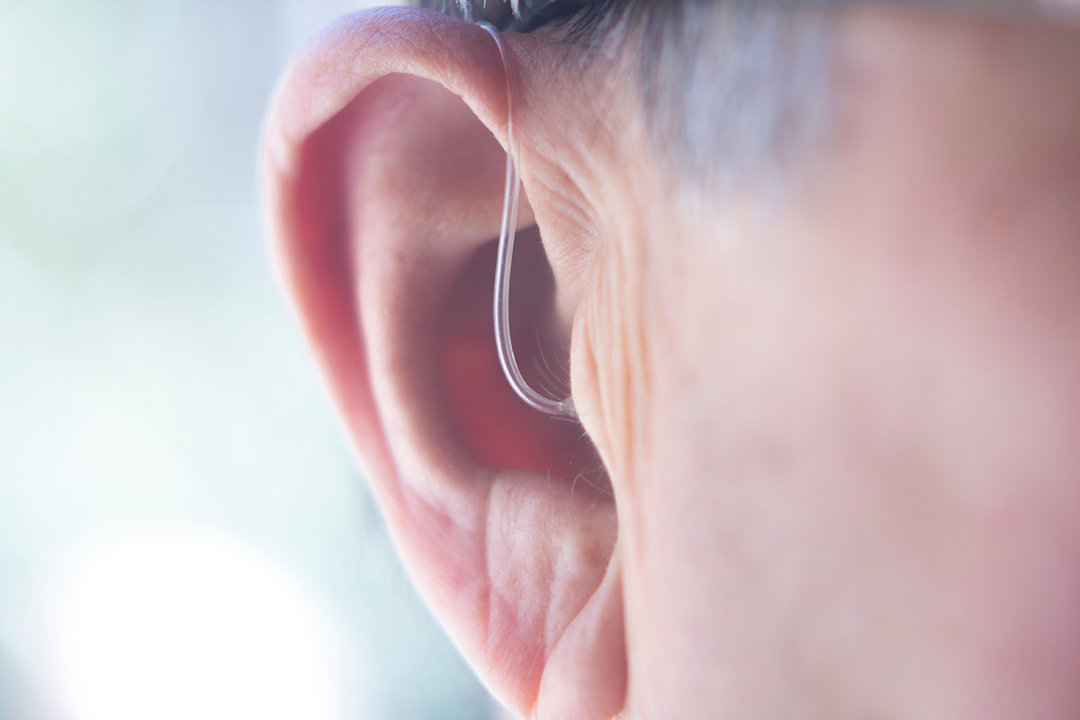 Receiver in the canal (RIC) hearing aid